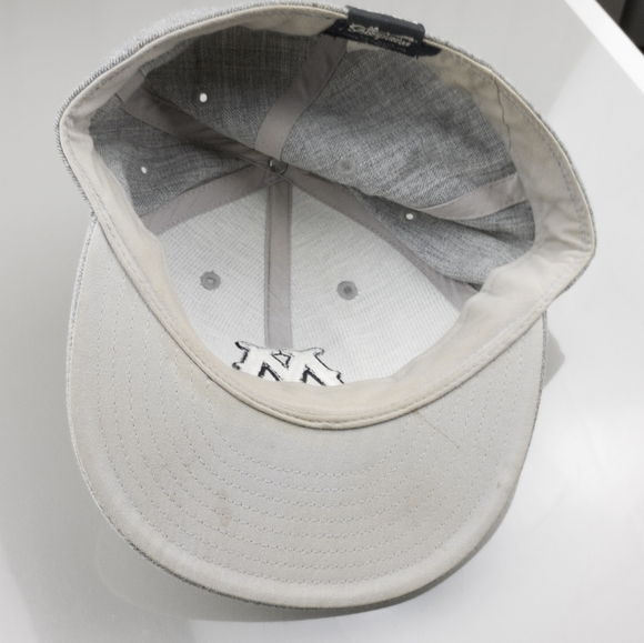 Moondoggies Cap Hat Surf Skate Gray & White Men's Wool Blend - Picture 8 of 11